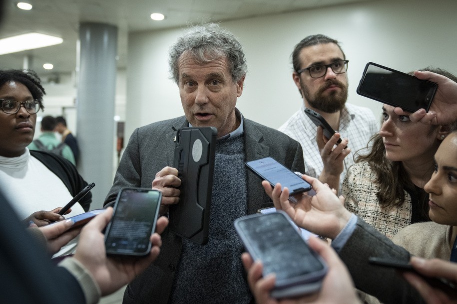 OH-Sen: New Poll Has Sen. Sherrod Brown (D) Beating Bernie Moreno (...